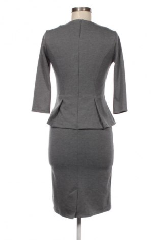 Рокля Unbranded, Размер S, Цвят Сив, Цена 19,95 €