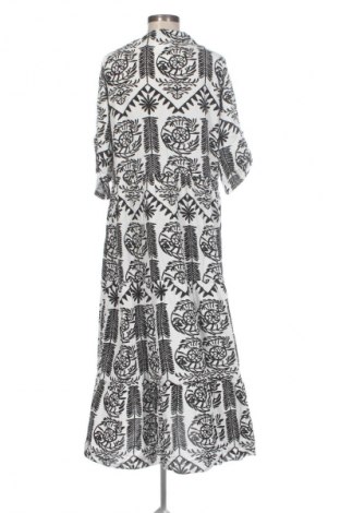 Kleid Unbranded, Größe L, Farbe Mehrfarbig, Preis € 20,00