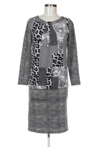Φόρεμα Unbranded, Μέγεθος M, Χρώμα Πολύχρωμο, Τιμή 12,00 €
