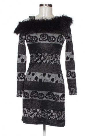 Рокля Unbranded, Размер M, Цвят Многоцветен, Цена 20,00 €