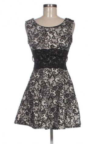 Kleid Unbranded, Größe S, Farbe Mehrfarbig, Preis € 8,99