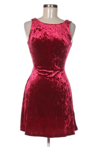 Šaty  Unbranded, Velikost S, Barva Červená, Cena  229,00 Kč