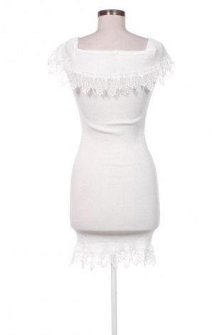 Šaty  Unbranded, Velikost M, Barva Bílá, Cena  289,00 Kč