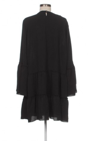 Рокля Tavin, Размер XL, Цвят Черен, Цена 97,14 €