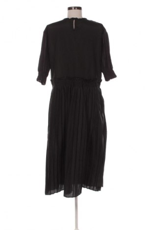 Φόρεμα Unbranded, Μέγεθος XXL, Χρώμα Μαύρο, Τιμή 20,00 €