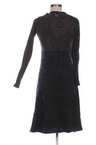 Рокля Unbranded, Размер M, Цвят Многоцветен, Цена 20,00 €