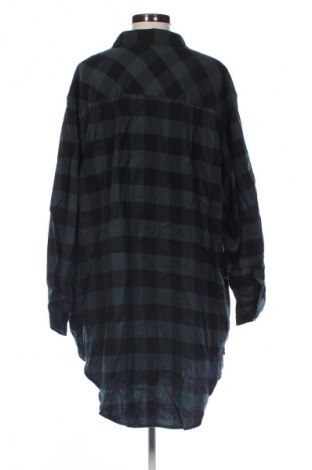 Рокля Urban Classics, Размер 3XL, Цвят Многоцветен, Цена 56,24 €