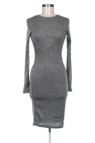 Šaty  Urban Classics, Velikost M, Barva Vícebarevné, Cena  559,00 Kč