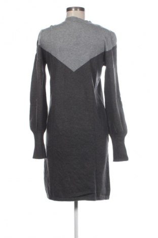 Ruha VILA, Méret S, Szín Sokszínű, Ár 2 489 Ft