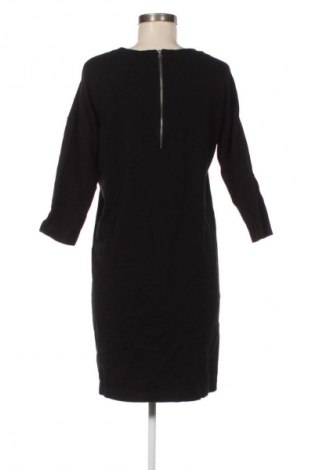 Рокля Vero Moda, Размер L, Цвят Черен, Цена 14,00 €