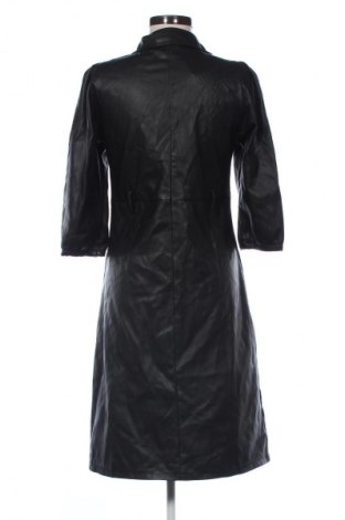 Рокля Vero Moda, Размер M, Цвят Черен, Цена 8,18 €