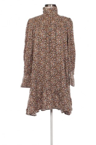 Рокля Vero Moda, Размер M, Цвят Многоцветен, Цена 5,62 €