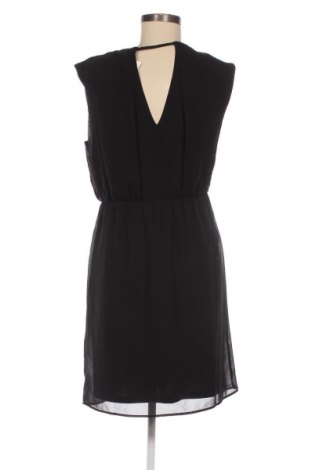 Šaty  Vero Moda, Velikost M, Barva Černá, Cena  409,00 Kč