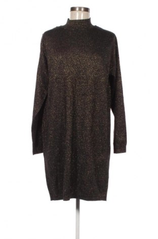 Ruha WE, Méret L, Szín Sokszínű, Ár 5 099 Ft