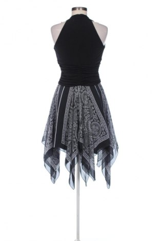 Ruha Xoxo, Méret M, Szín Sokszínű, Ár 8 264 Ft