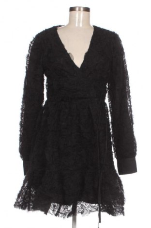 Kleid Y.A.S, Größe S, Farbe Mehrfarbig, Preis 119,99 €