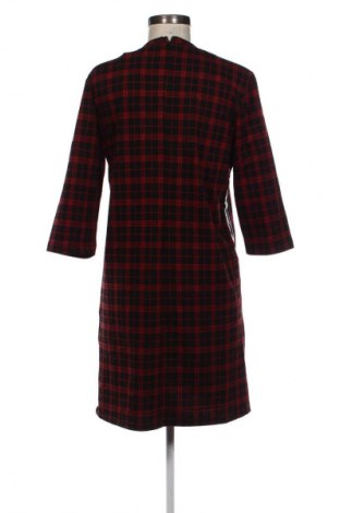 Šaty  Yessica, Velikost M, Barva Vícebarevné, Cena  149,00 Kč