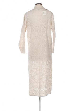 Рокля Zara, Размер S, Цвят Бежов, Цена 15,84 €