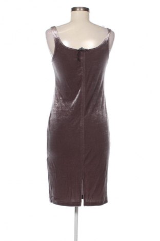 Рокля Zara, Размер L, Цвят Сив, Цена 14,31 €