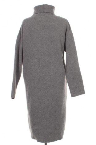 Sukienka Zara, Rozmiar S, Kolor Szary, Cena 75,02 zł