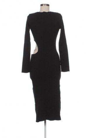 Рокля Zara, Размер L, Цвят Черен, Цена 39,88 €