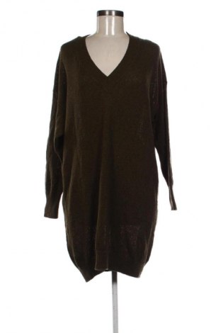 Рокля Zara, Размер M, Цвят Зелен, Цена 11,24 €