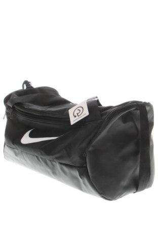 Taška  Nike, Barva Černá, Cena  1 079,00 Kč
