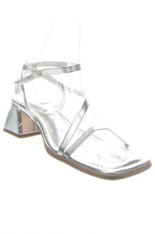 Сандали ASOS, Размер 39, Цвят Сребрист, Цена 38,94 €