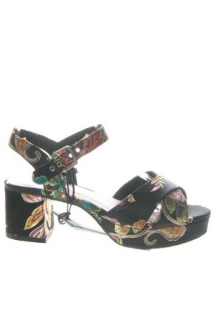 Sandały Pepe Jeans, Rozmiar 37, Kolor Kolorowy, Cena 385,81 zł