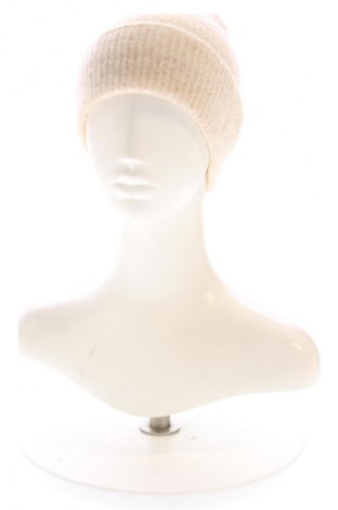 Шапка About A Girl, Цвят Бежов, Цена 10,22 €