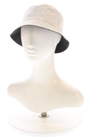 Шапка Calvin Klein, Цвят Многоцветен, Цена 17,00 €