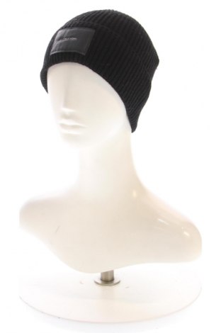 Шапка Calvin Klein, Цвят Черен, Цена 32,21 €