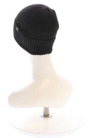 Шапка Calvin Klein Jeans, Цвят Черен, Цена 32,21 €