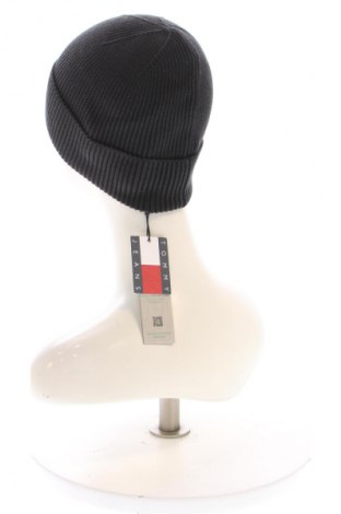Шапка Tommy Hilfiger, Цвят Черен, Цена 38,85 €