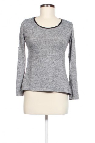 Дамска блуза Unbranded, Размер S, Цвят Сив, Цена 7,66 €