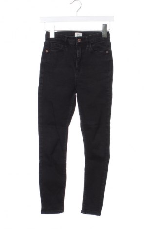 Damskie jeansy River Island, Rozmiar XS, Kolor Czarny, Cena 35,99 zł
