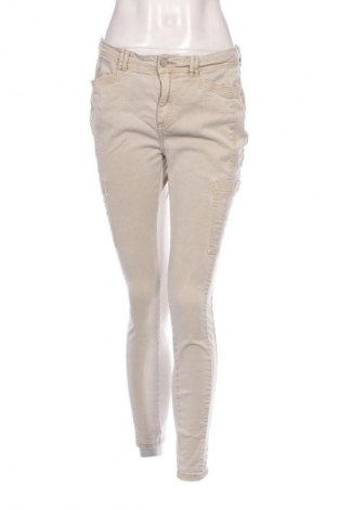 Дамски панталон Comma,, Размер M, Цвят Бежов, Цена 4,60 €