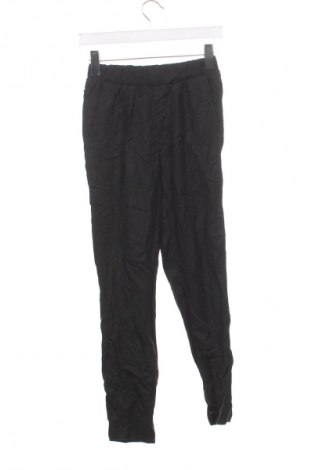 Дамски панталон Mohito, Размер XXS, Цвят Черен, Цена 2,04 €