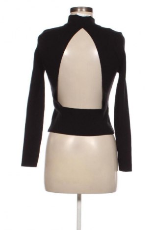 Дамски пуловер Pull&Bear, Размер L, Цвят Черен, Цена 4,60 €