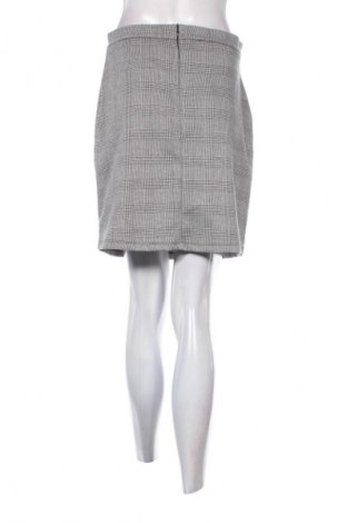 Пола Unbranded, Размер S, Цвят Многоцветен, Цена 2,04 €