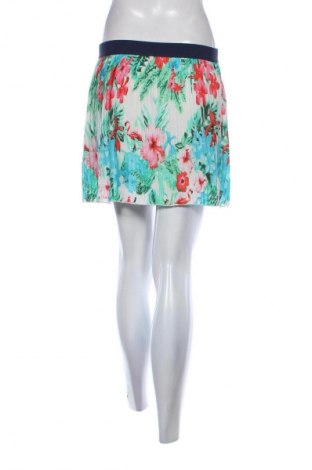 Пола Unbranded, Размер S, Цвят Многоцветен, Цена 3,06 €