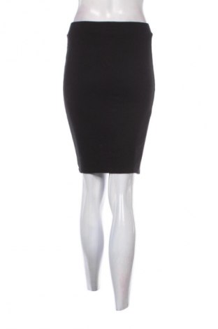 Пола Unbranded, Размер S, Цвят Черен, Цена 2,04 €