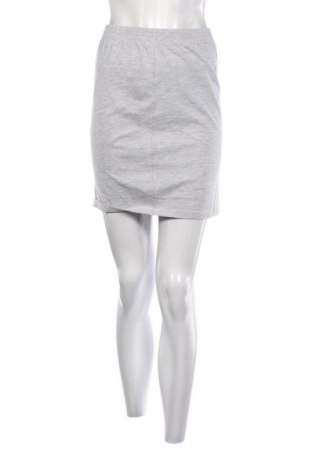 Пола Unbranded, Размер S, Цвят Сив, Цена 2,04 €