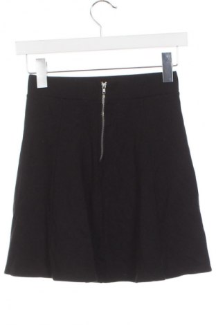 Пола Unbranded, Размер XS, Цвят Черен, Цена 2,04 €