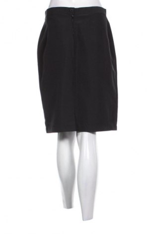 Пола Unbranded, Размер M, Цвят Черен, Цена 2,04 €