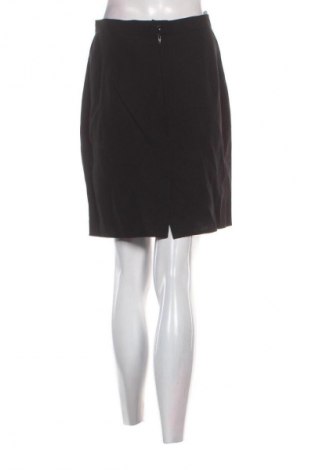 Пола Unbranded, Размер M, Цвят Черен, Цена 2,04 €