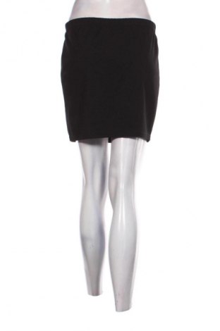 Пола Amisu, Размер M, Цвят Черен, Цена 2,04 €