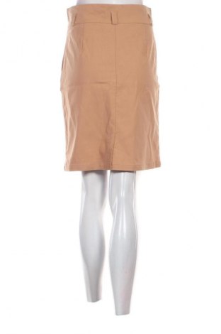 Пола C&A, Размер M, Цвят Бежов, Цена 2,55 €