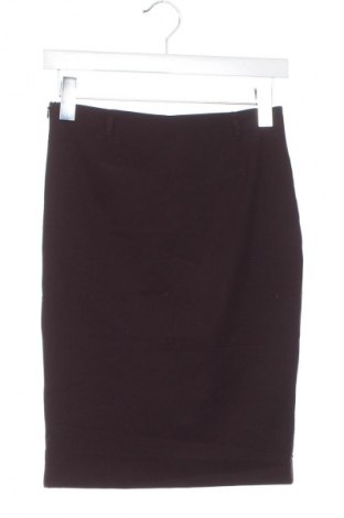 Пола Celyn B., Размер XS, Цвят Лилав, Цена 2,04 €