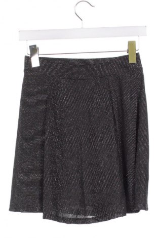 Пола Clockhouse, Размер XS, Цвят Черен, Цена 2,04 €